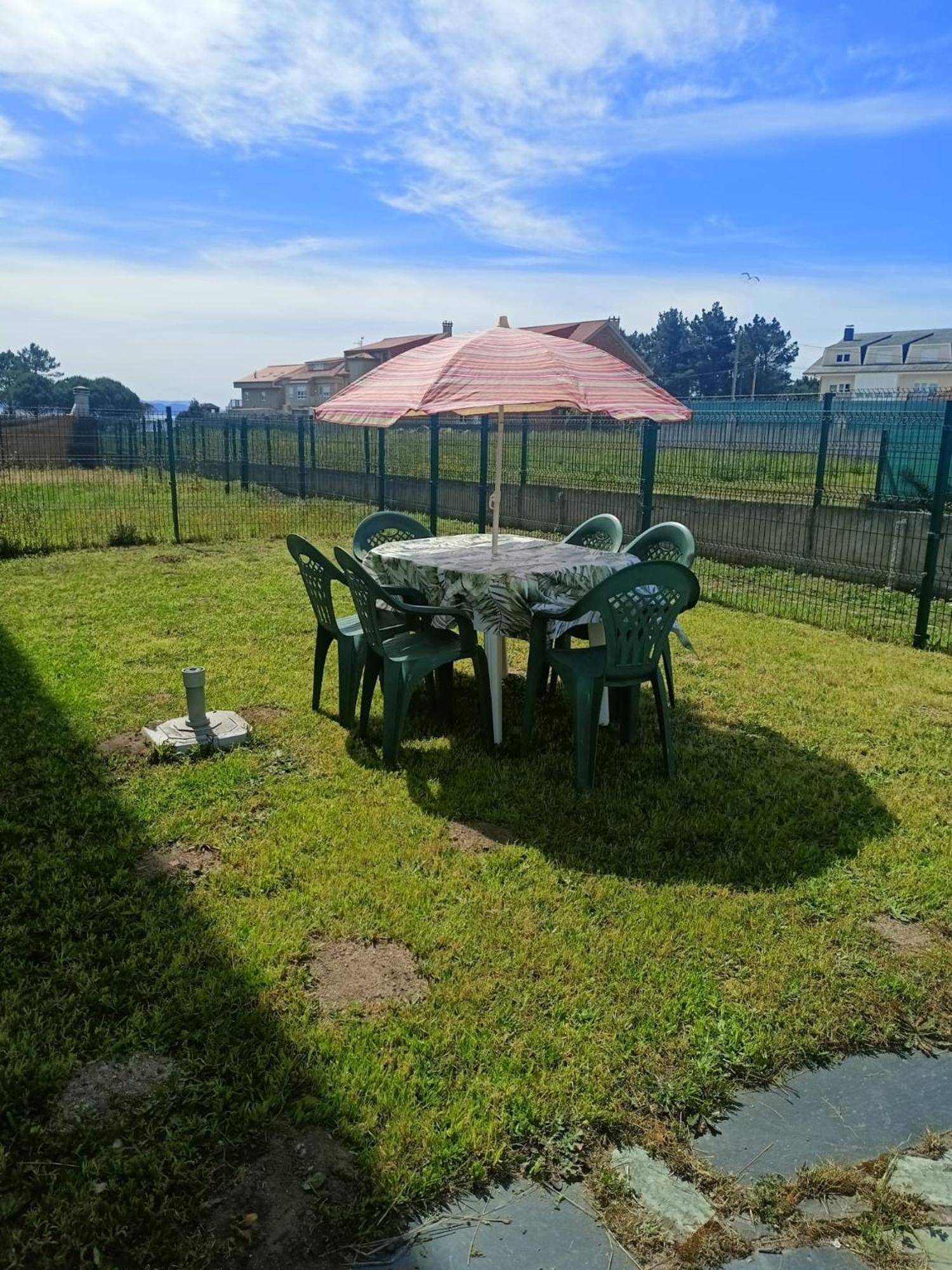 Appartamento Apartamento Cerca De La Playa Finisterre Esterno foto
